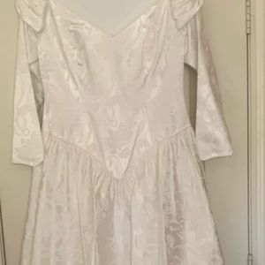 Wedding Dress & petticoat size 16